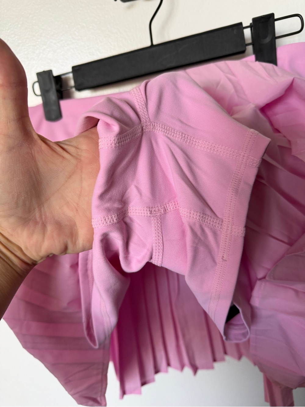 NWT Fabletics Hot Shot Pleated Skirt Ultra Mini - Picture 5 of 9